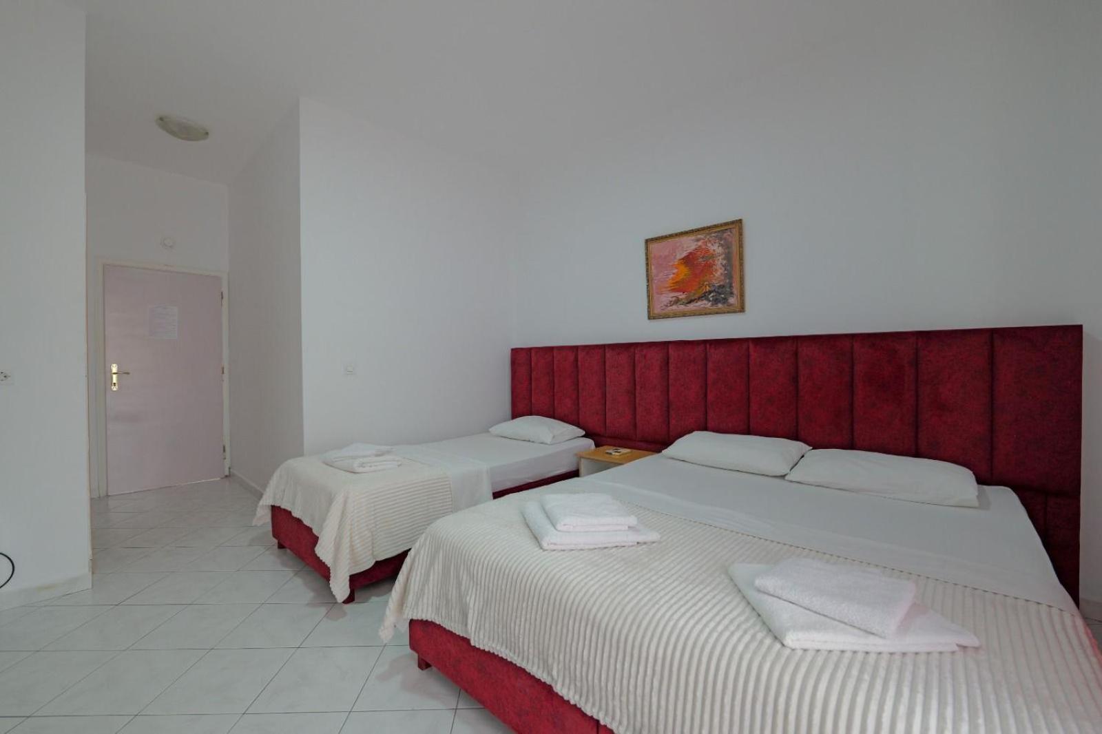 Hotel Eden Sarande Luaran gambar