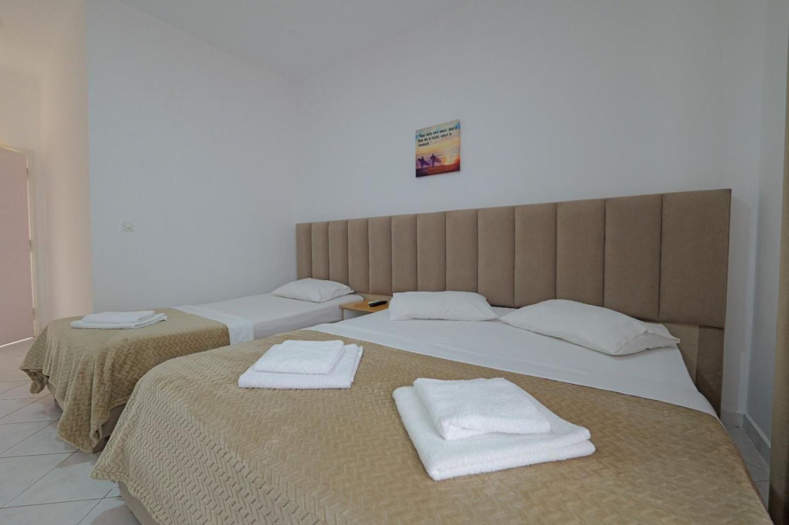 Hotel Eden Sarande Luaran gambar