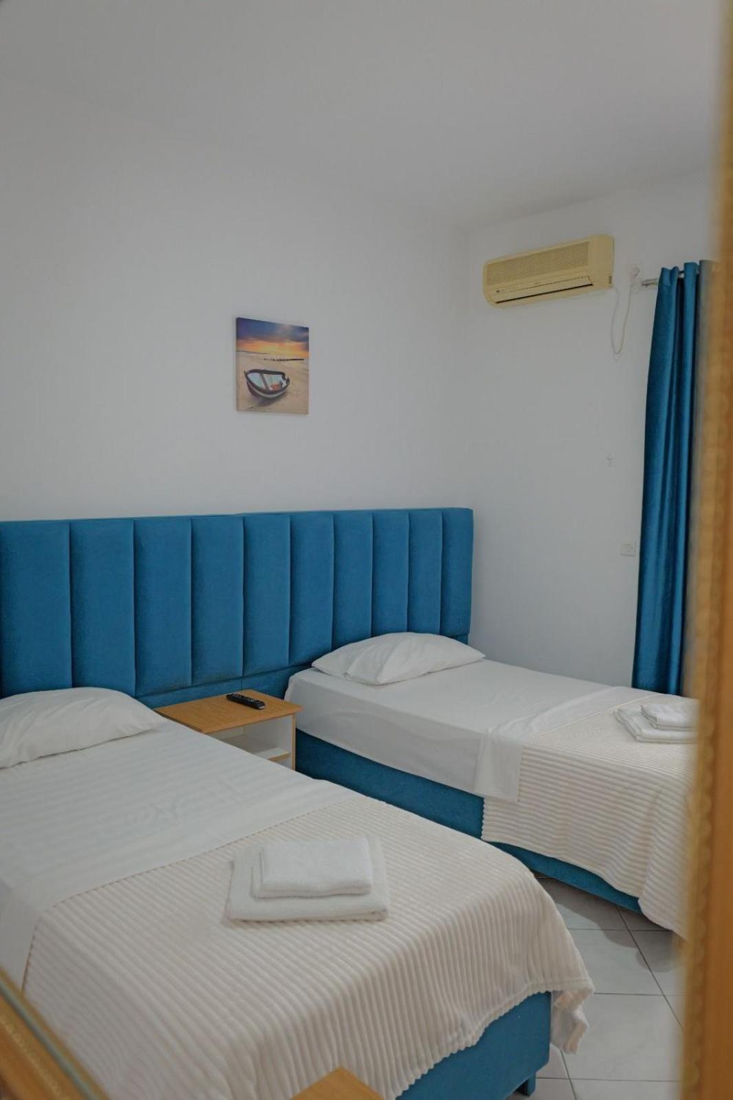 Hotel Eden Sarande Luaran gambar