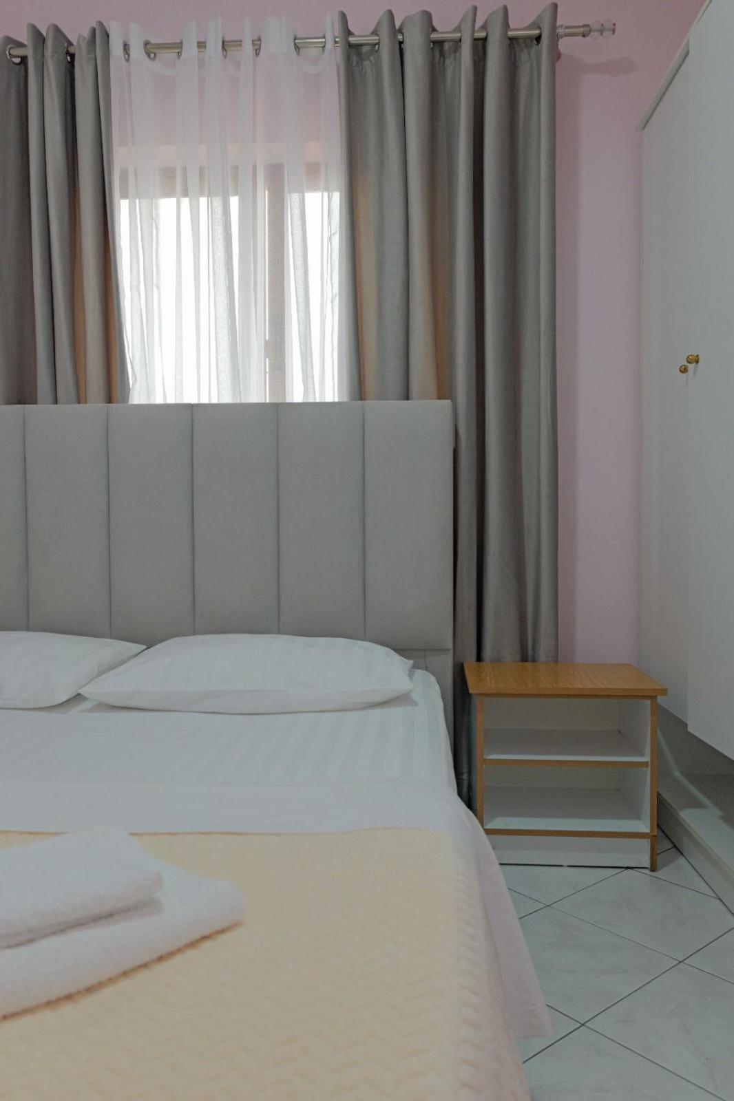 Hotel Eden Sarande Luaran gambar